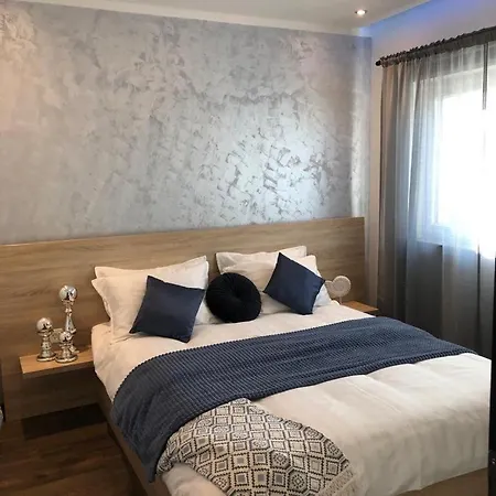 Sea Mare Stin Vista 아파트 *